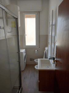 trasformazione vasca da bagno in cabina doccia Bologna Casteldebole